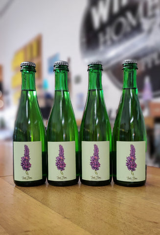 Fonta Flora Foot a Night