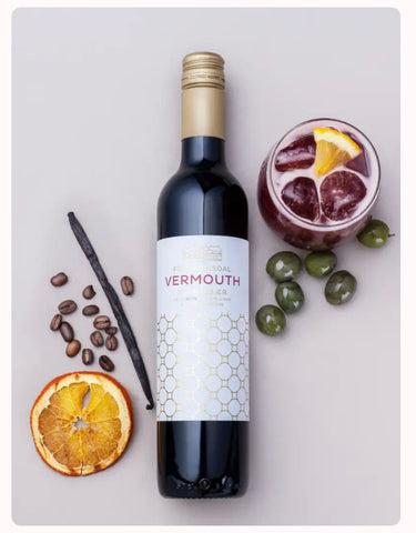 FREDERIKSDAL KIRSEBAERVIN VERMOUTH